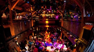 Die Mutter aller Apre-Ski Hütten